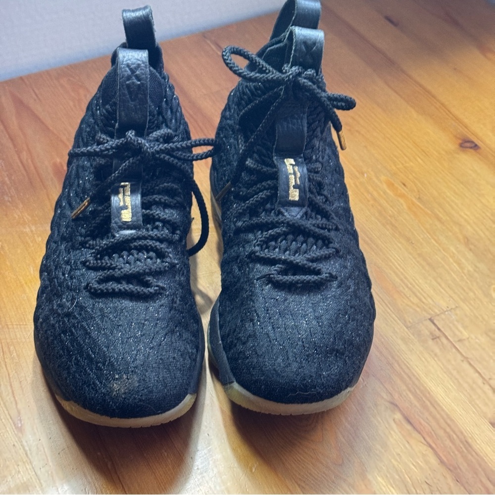 Nike lebron 15 black size 5y kids